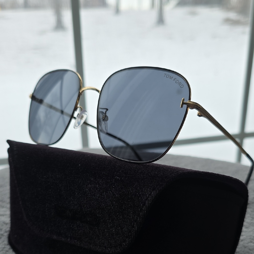 Tom Ford Gold Frame Sunglasses with Dark Lenses
